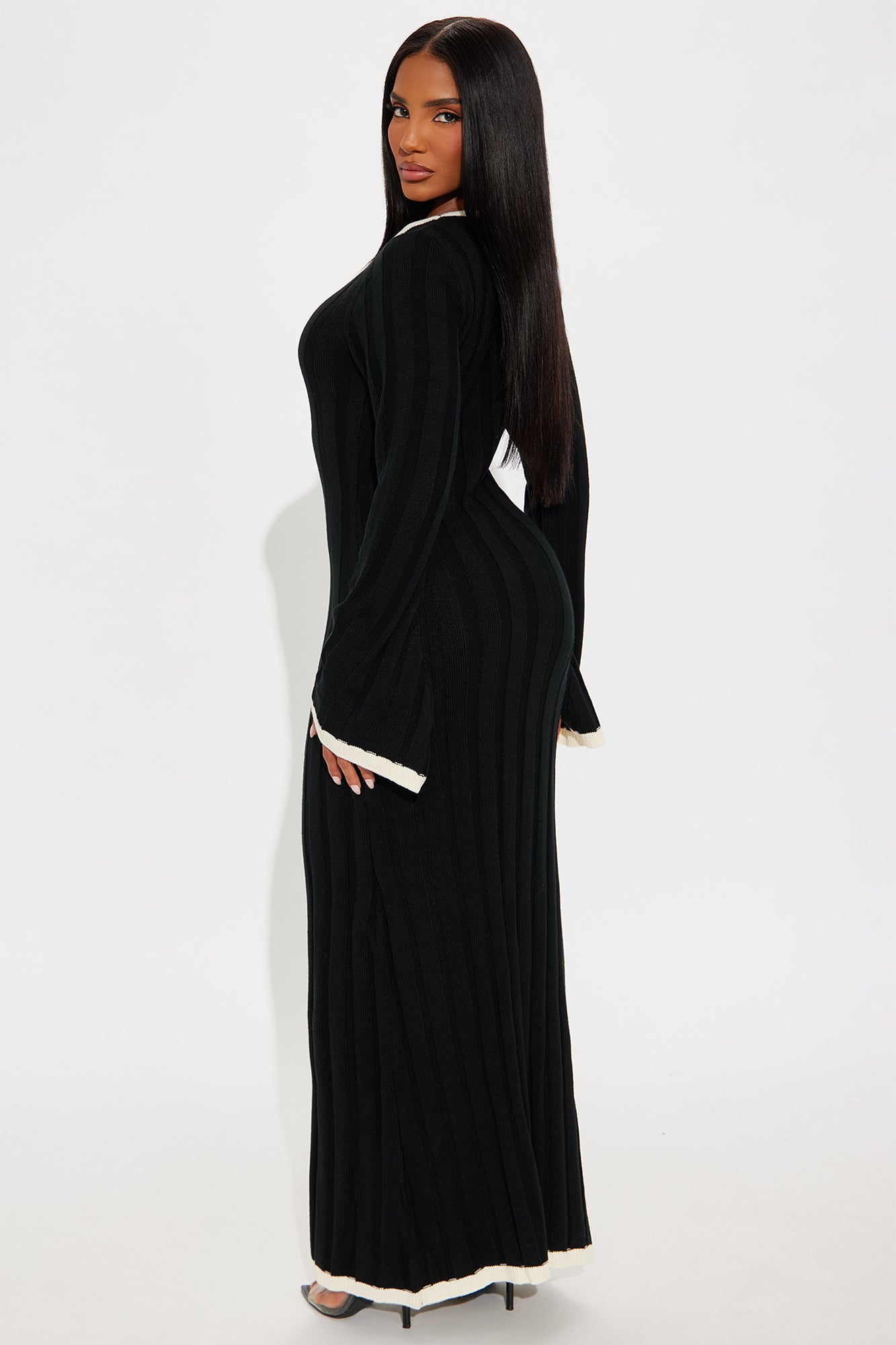 Deeply Valued Sweater Maxi Dress - Black/White - Image 33